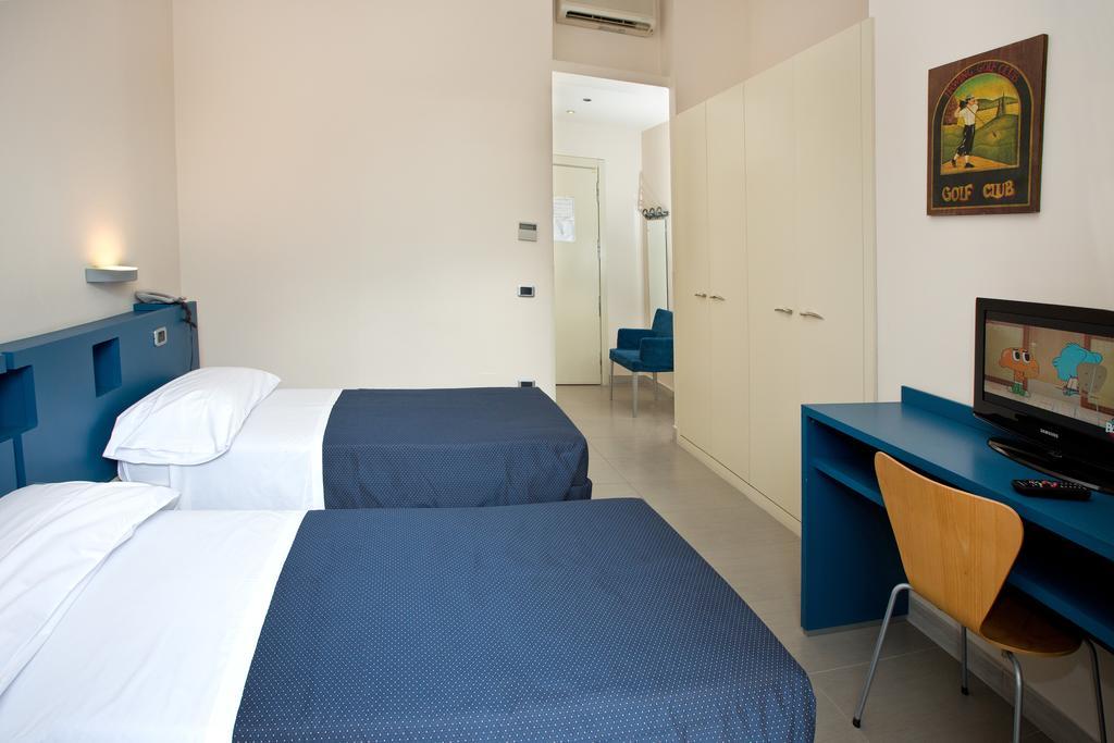 Hotel Kursaal Bb Salsomaggiore Terme Værelse billede